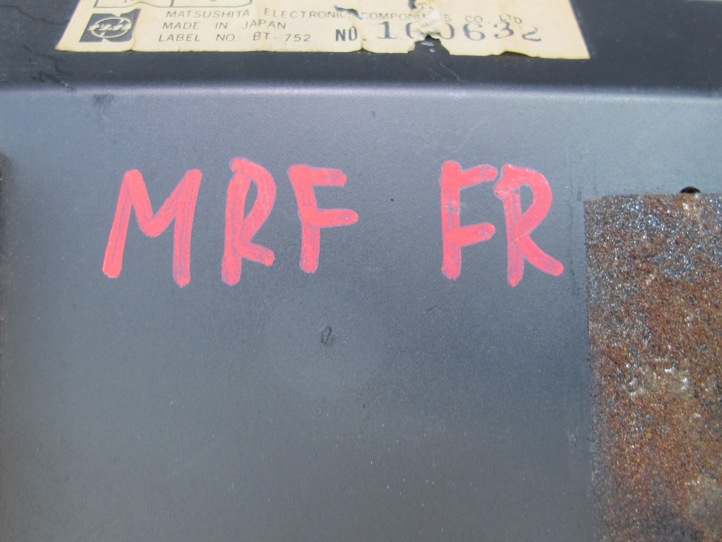 86-88 Mazda RX7 Set of 2 Front Left & Right Dash Lower Speaker FB0666960A OEM