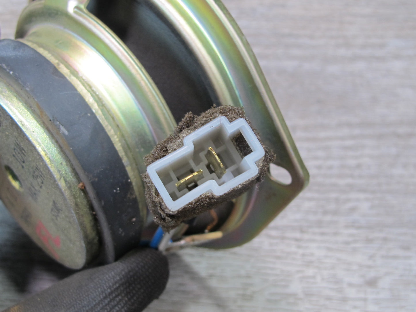 86-88 Mazda RX7 Set of 2 Front Left & Right Dash Lower Speaker FB0666960A OEM