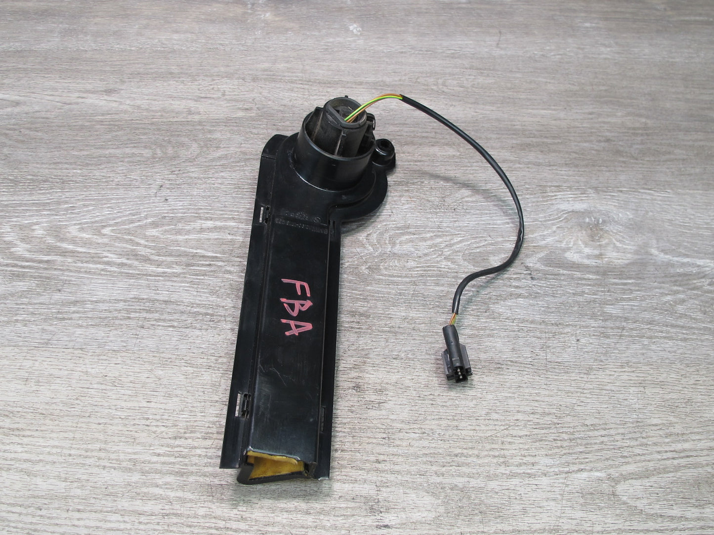 89-95 BMW E32 E34 ECU Fuse Box Cooling Fan Unit w Upper & Lower Cover Assy OEM