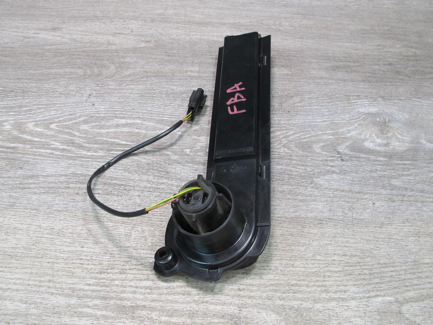 89-95 BMW E32 E34 ECU Fuse Box Cooling Fan Unit w Upper & Lower Cover Assy OEM