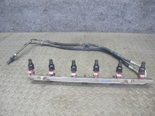 96-99 BMW E36 328i Z3 2.8L M52 Engine Fuel Rail Injector w Hose Assembly OEM