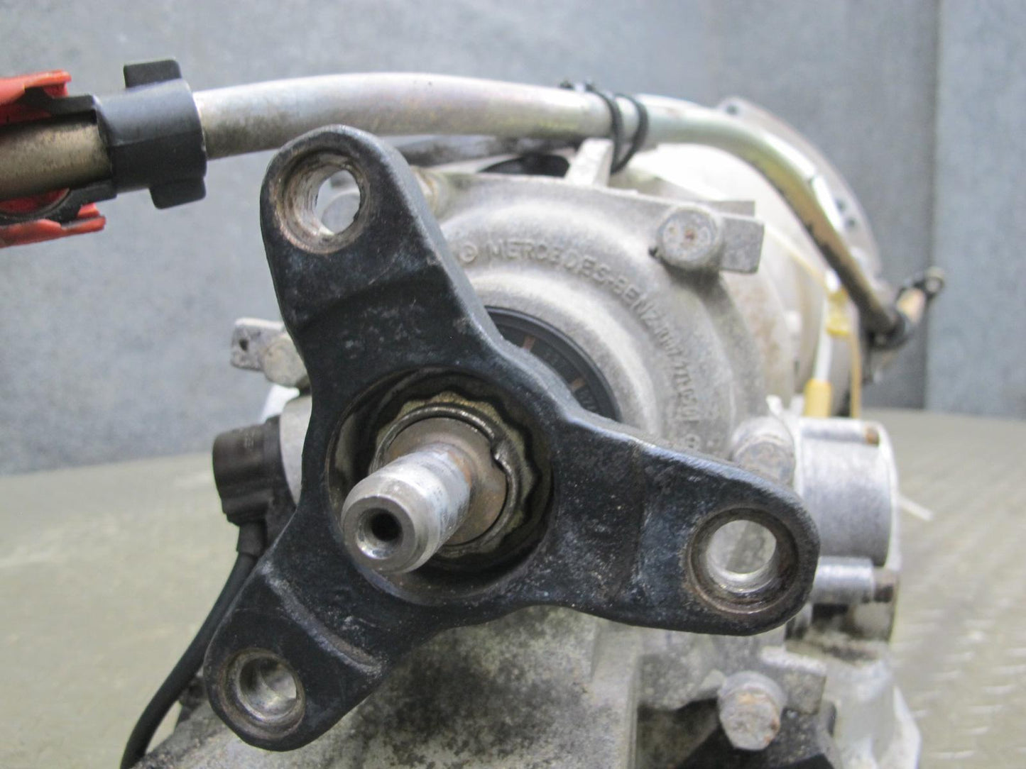 86-89 Mercedes R107 560SL M117 722.313 4-SPEED A/T Automatic Transmission 119K