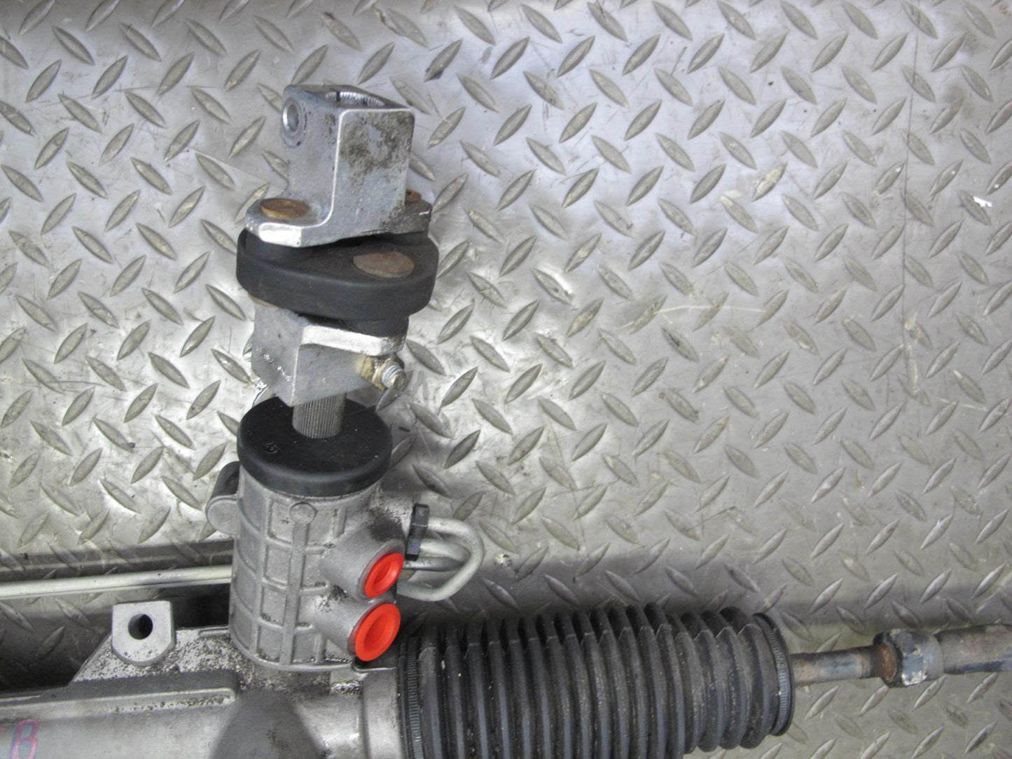 94-99 BMW E36 3-SERIES Hydraulic Power Steering Rack & Pinion 135k Miles OEM