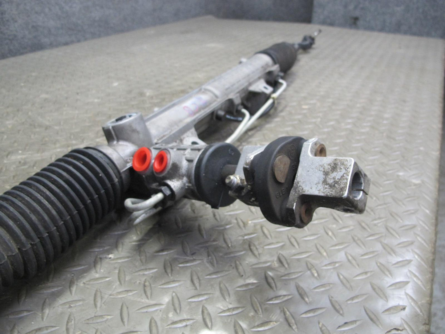 94-99 BMW E36 3-SERIES Hydraulic Power Steering Rack & Pinion 135k Miles OEM