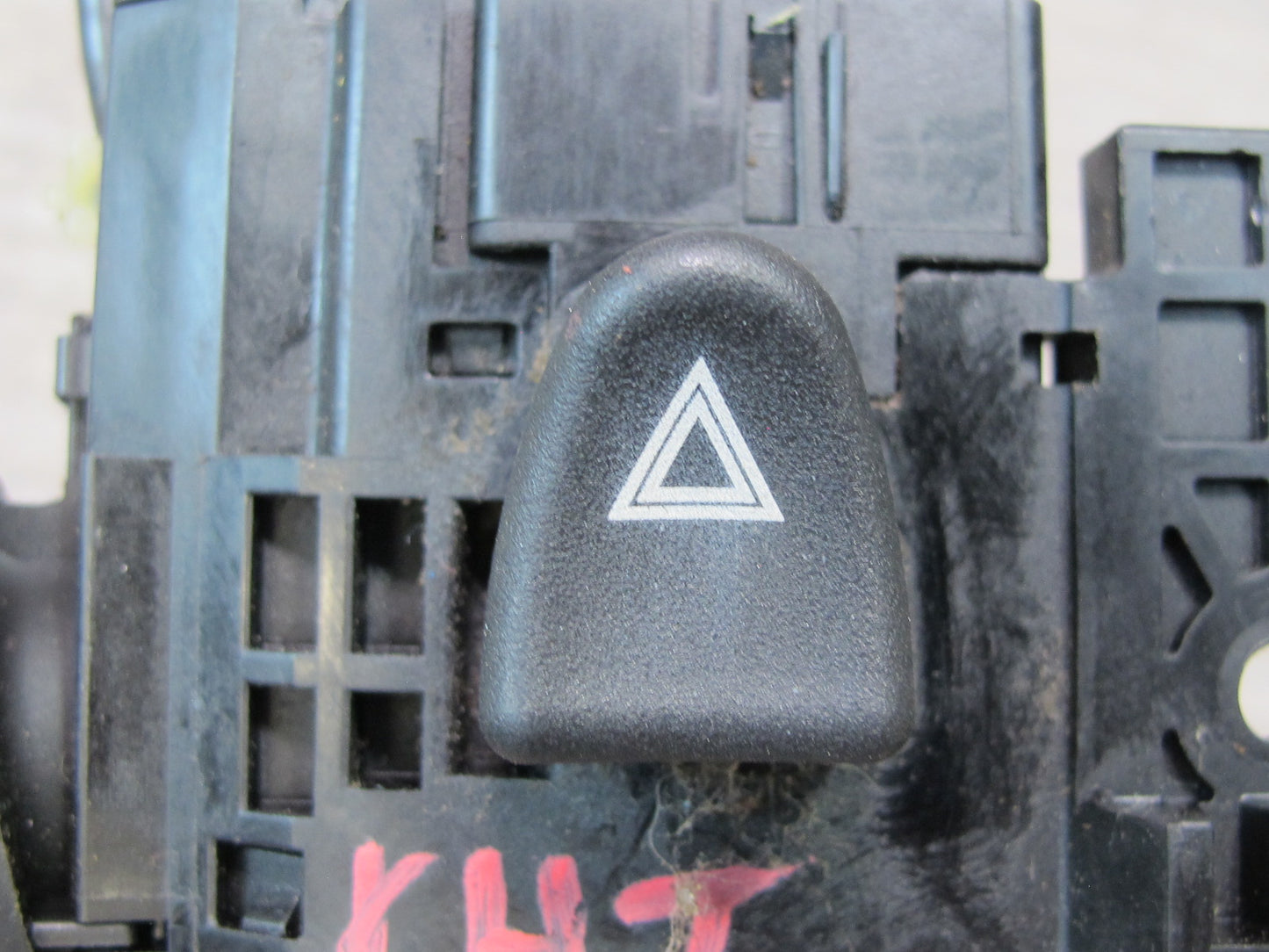 2003-2007 Hummer H2 Steering Column Turn Signal Cruise Control Wiper Switch