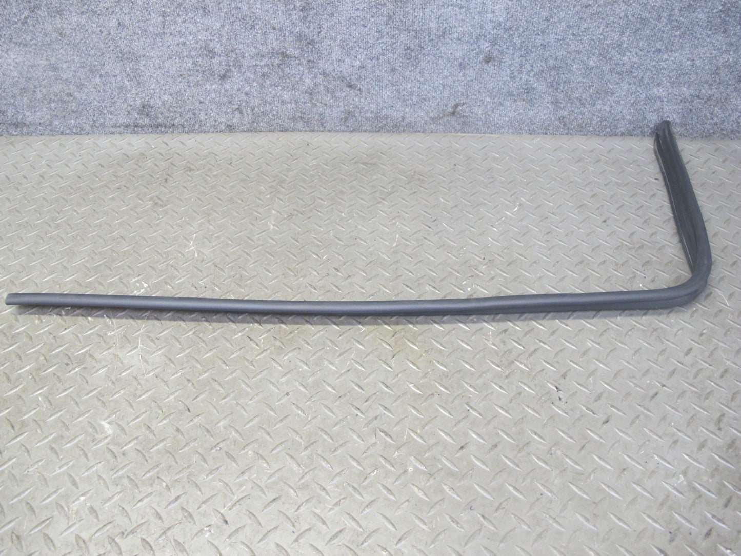 94-99 BMW E36 Coupe Convertible Set of 3 Front Hood Weatherstrip Rubber Seal OEM
