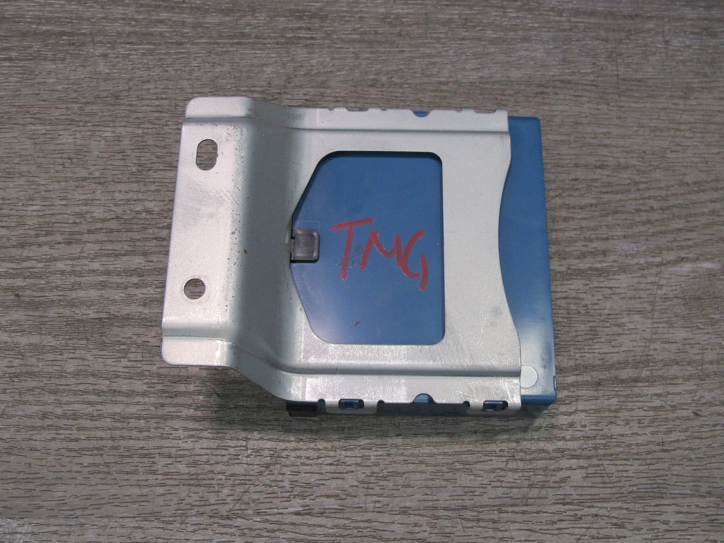 00-05 Toyota MR2 Spyder ZZW30L Multiplex Body Control Module 89221-17020 OEM