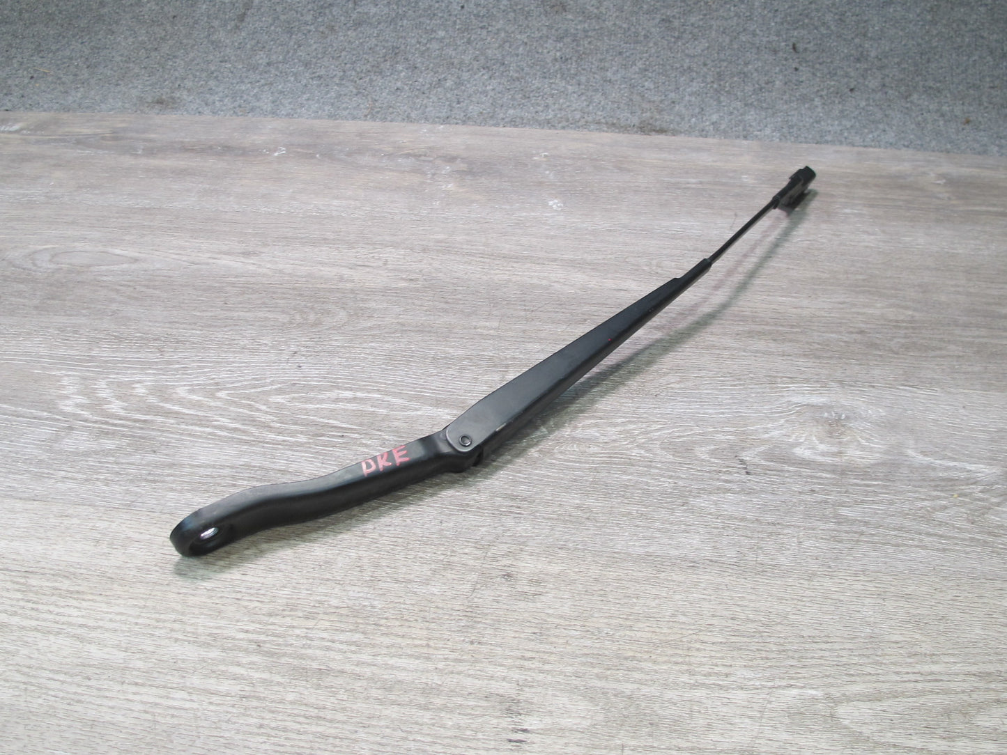 2012-2019 Range Rover Evoque L538 Front Left & Right Wiper Arm Set of 2
