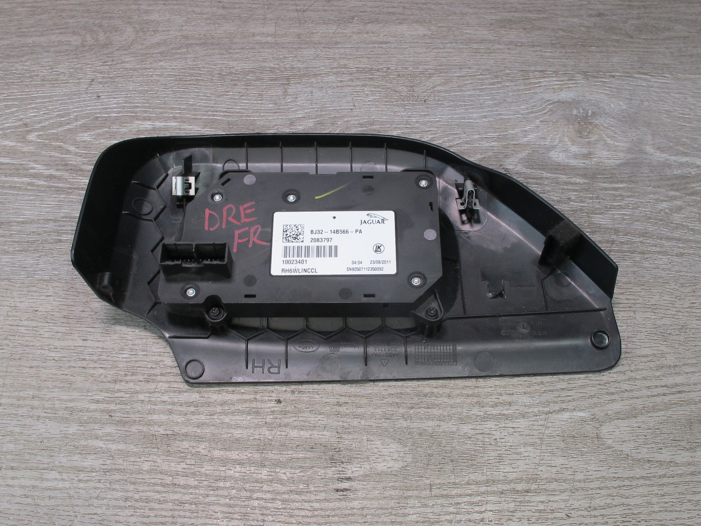 2012-2019 Range Rover Evoque L538 Front Right Seat Adjust Switch w Trim