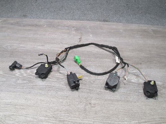 2012-2015 Range Rover Evoque L538 A/C Heater Actuator Flap Door Motor Wiring Set