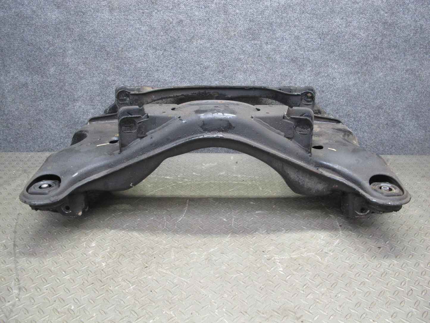 86-89 Mercedes R107 560SL Front Suspension Subframe Crossmember Cradle OEM