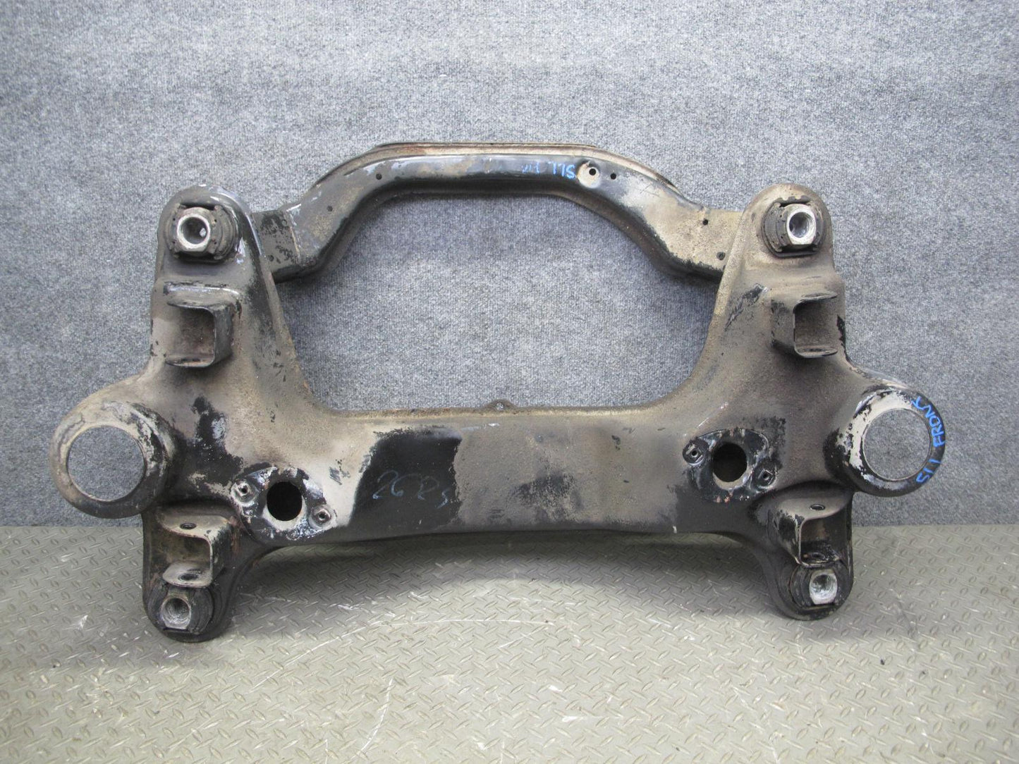 86-89 Mercedes R107 560SL Front Suspension Subframe Crossmember Cradle OEM