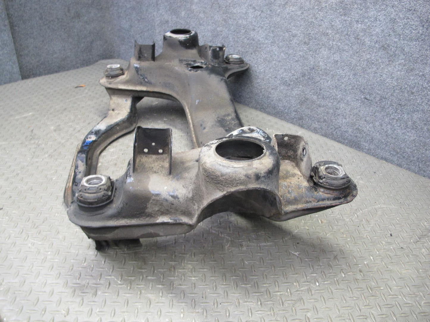 86-89 Mercedes R107 560SL Front Suspension Subframe Crossmember Cradle OEM