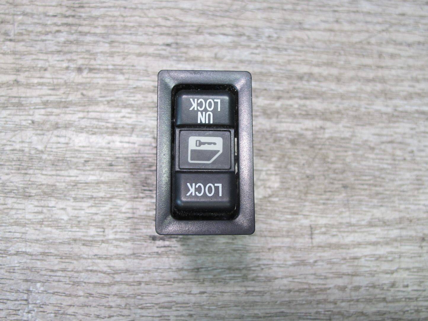 00-05 Toyota MR2 Spyder ZZW30L Door Lock Unlock Button Switch OEM
