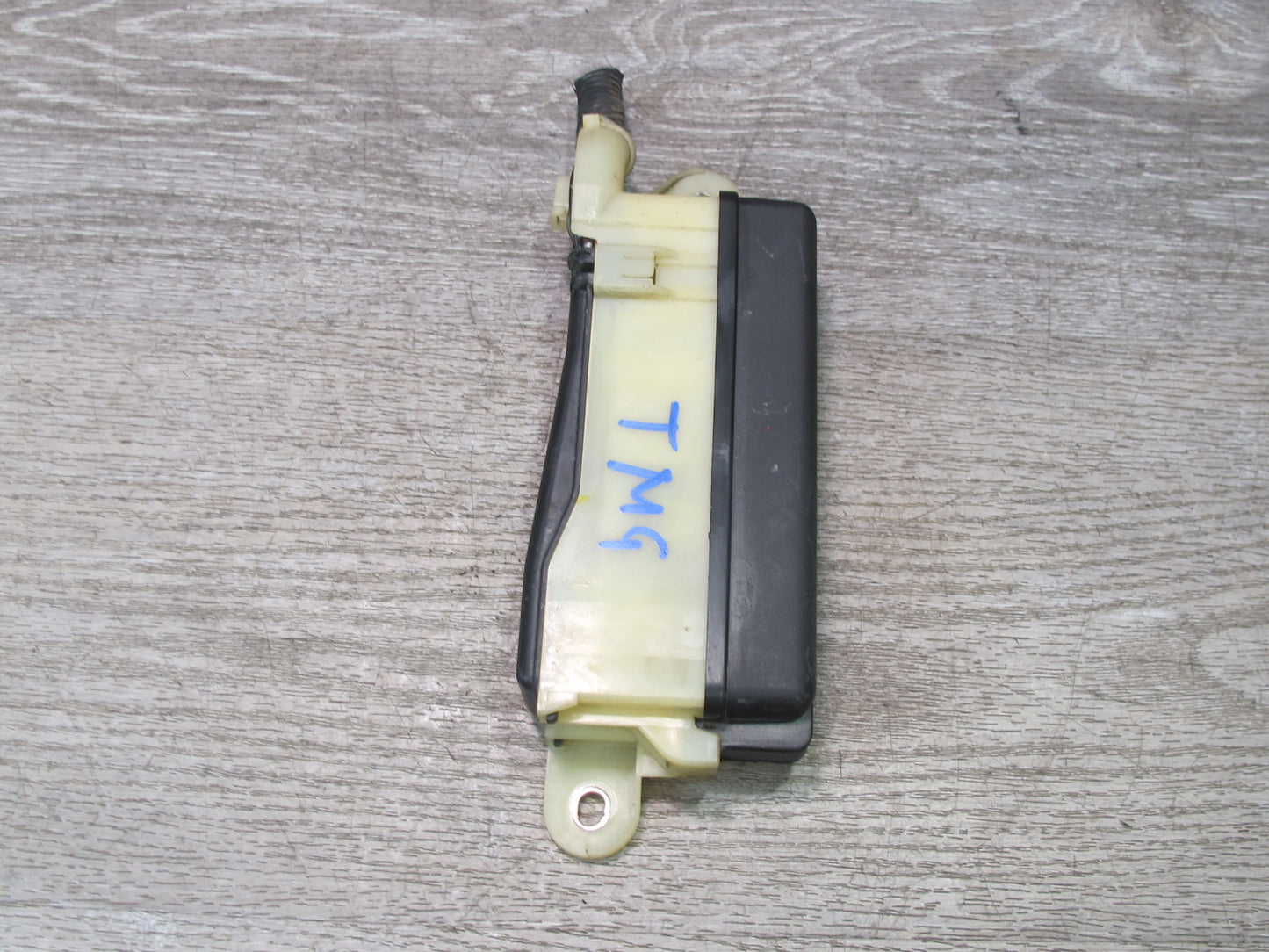 00-05 Toyota MR2 Spyder ZZW30L Interior Relay Fuse Box OEM