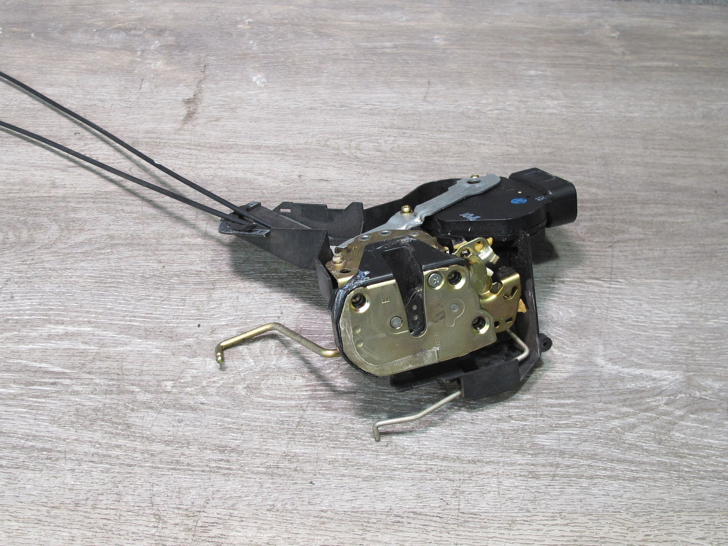 00-05 Toyota MR2 Spyder ZZW30L Left Door Lock Latch Actuator OEM