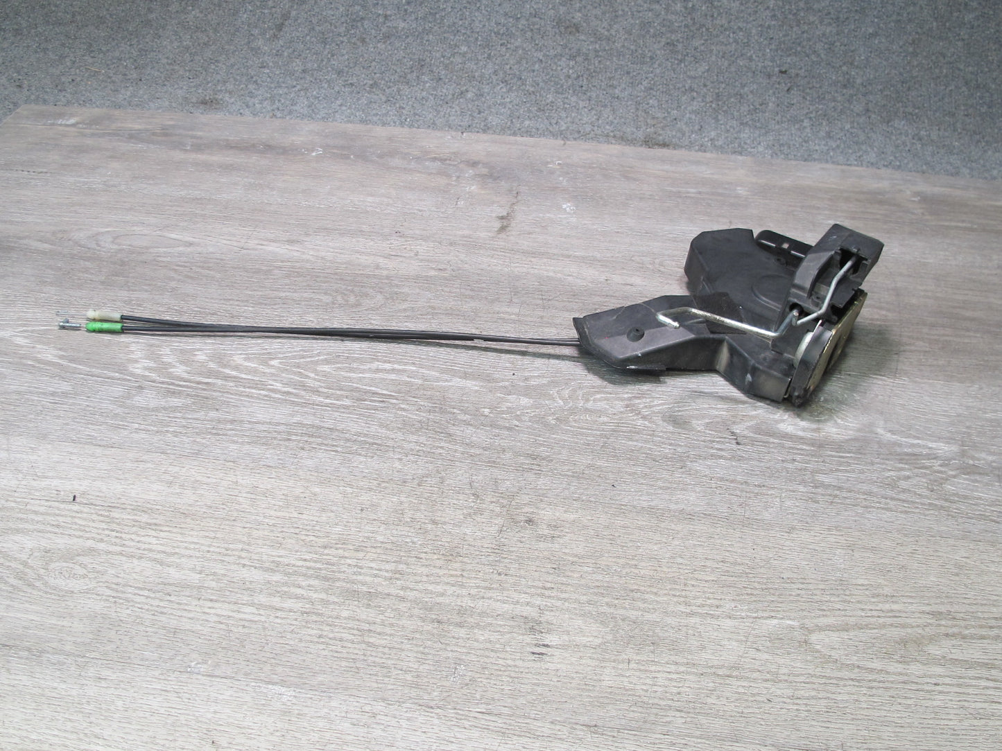 00-05 Toyota MR2 Spyder ZZW30L Right Door Lock Latch Actuator OEM