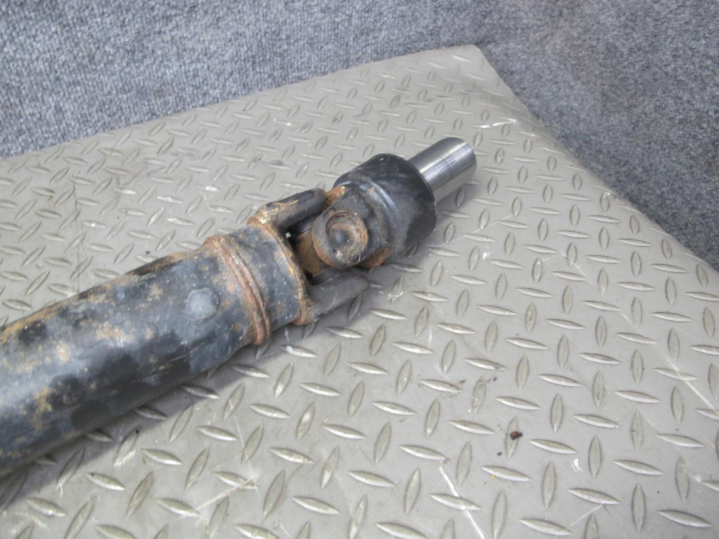08-14 Subaru Impreza WRX 2.5L M/T 5-SPEED Manual Rear Drive Shaft Driveshaft OEM