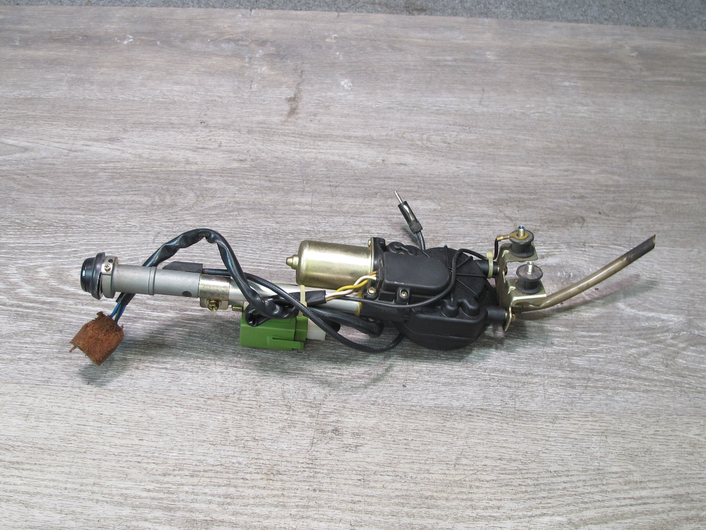 86-91 Mazda RX7 FC3S Coupe Rear Radio Power Antenna w Motor Assembly OEM