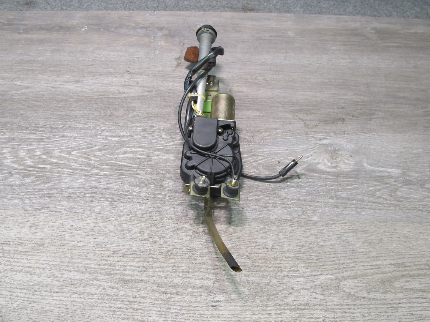 86-91 Mazda RX7 FC3S Coupe Rear Radio Power Antenna w Motor Assembly OEM