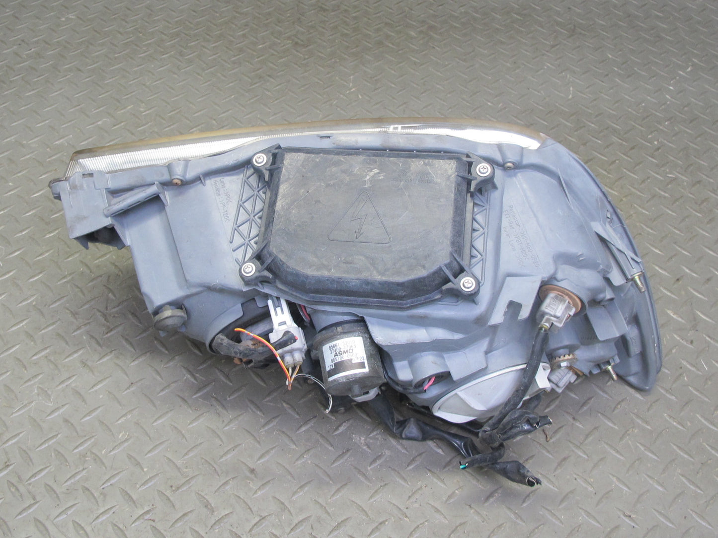 04-05 Lexus IS300 JCE10L Front Left Xenon HID Headlight Lamp OEM