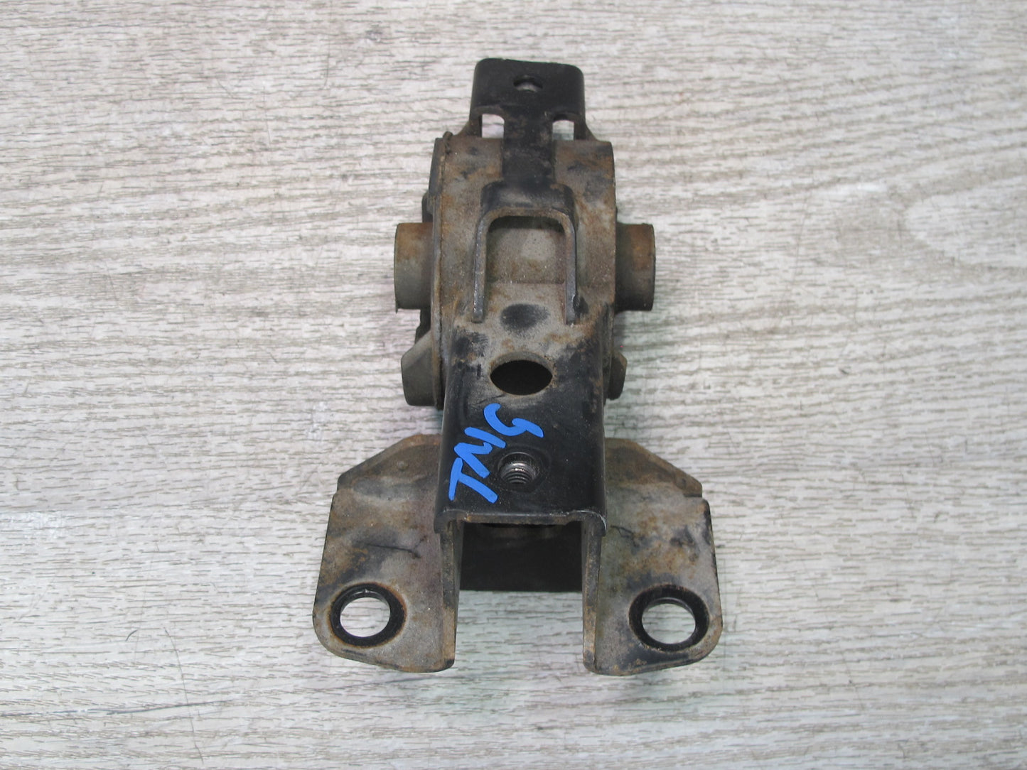 00-05 Toyota MR2 Spyder ZZW30L 1.8L 1ZZFE Engine Mount Bracket Support OEM
