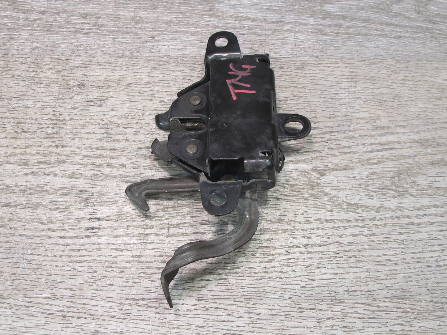 00-05 Toyota MR2 Spyder ZZW30L Front Hood Lock Latch OEM