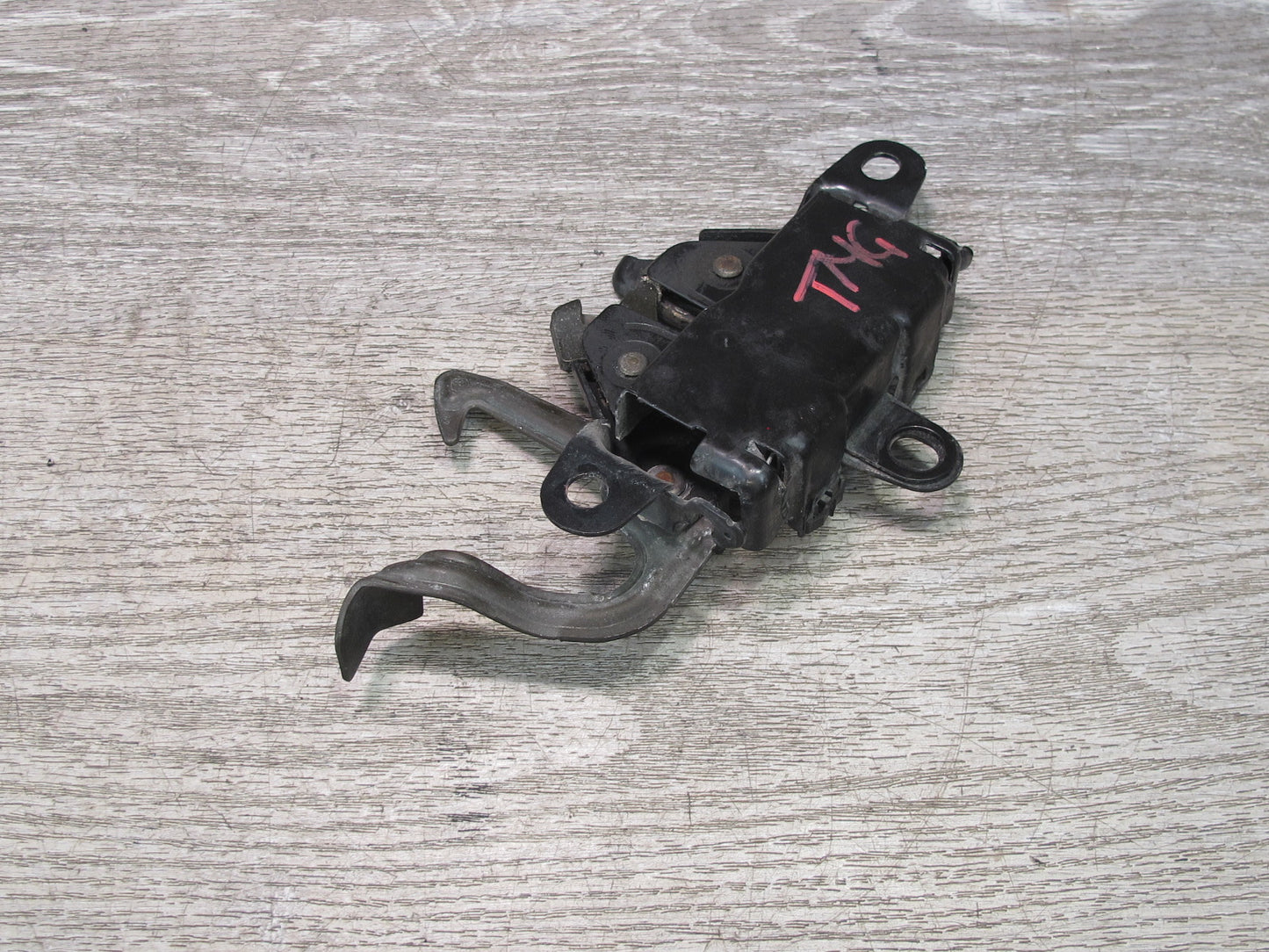 00-05 Toyota MR2 Spyder ZZW30L Front Hood Lock Latch OEM