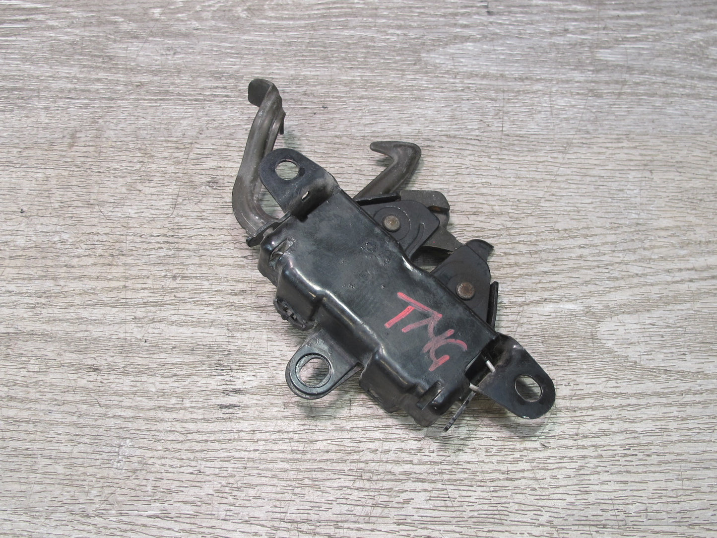 00-05 Toyota MR2 Spyder ZZW30L Front Hood Lock Latch OEM