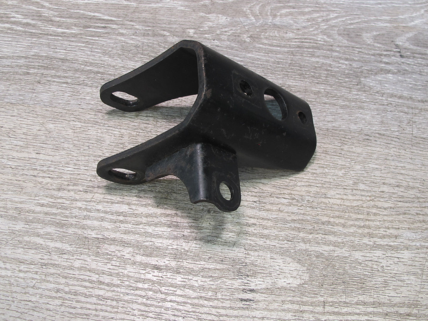 00-05 Toyota MR2 Spyder ZZW30L 1.8L 1ZZFE Engine Mount Bracket Support OEM