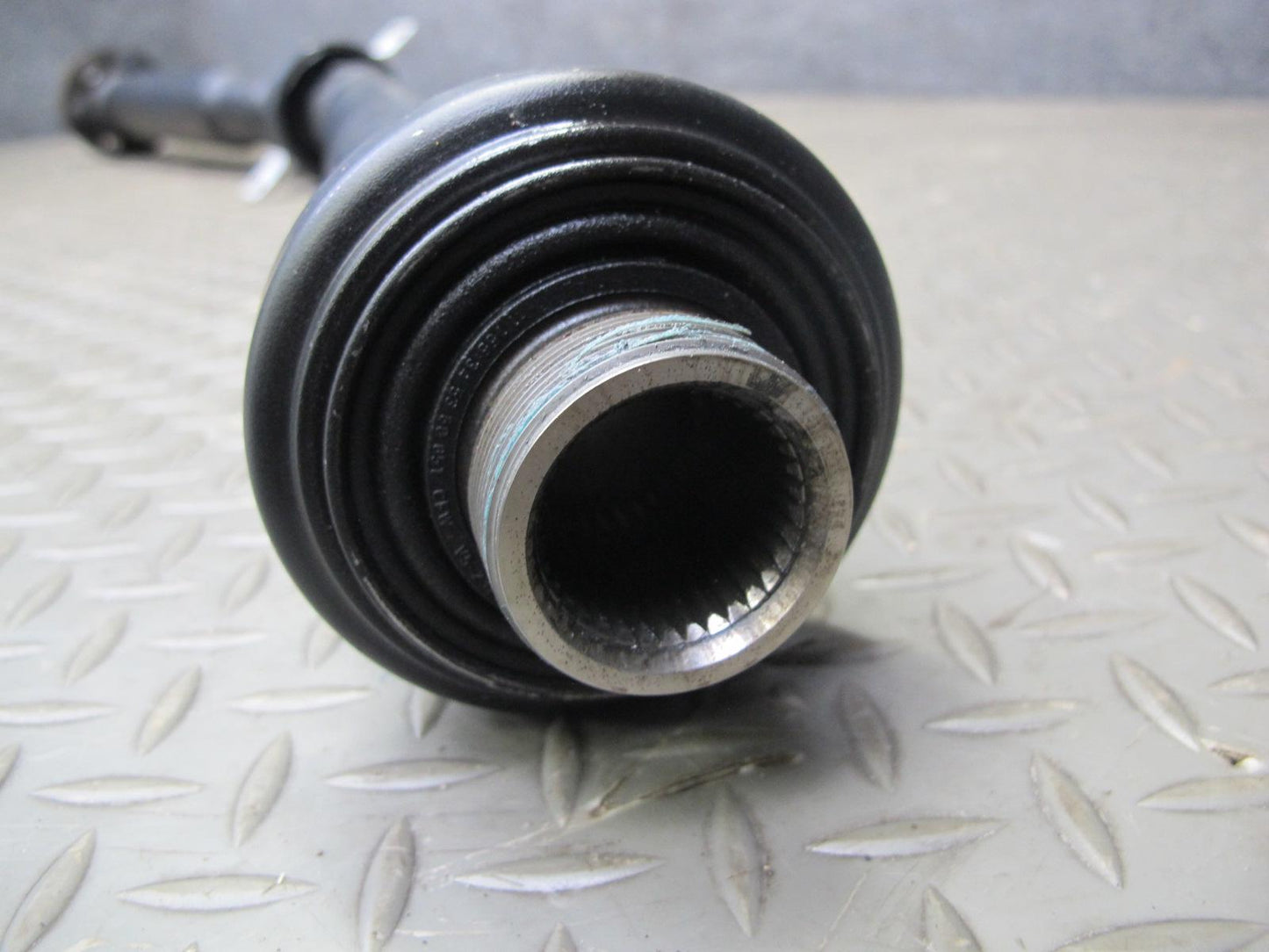 2007-2013 BMW E70 X5 AWD Rear Driveshaft Drive Shaft 7564398