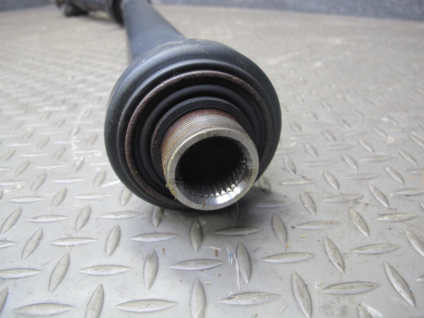 12-15 BMW F30 F32 F36 335xi AWD A/T Rear Drive Shaft Driveshaft 7600194 89k OEM