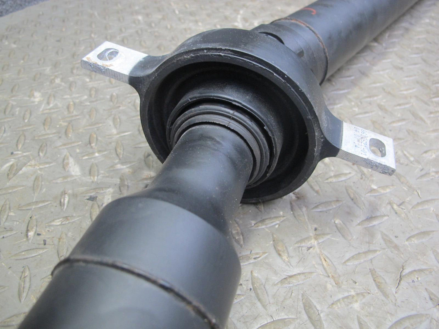 12-15 BMW F30 F32 F36 335xi AWD A/T Rear Drive Shaft Driveshaft 7600194 89k OEM