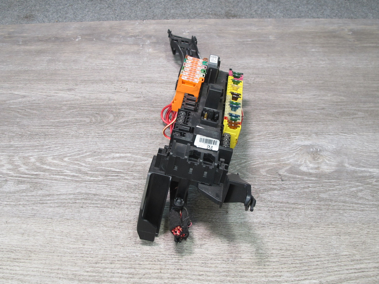 12-15 Mercedes X166 W166 GL Ml-class Front Right Under Seat Relay Fuse Box OEM