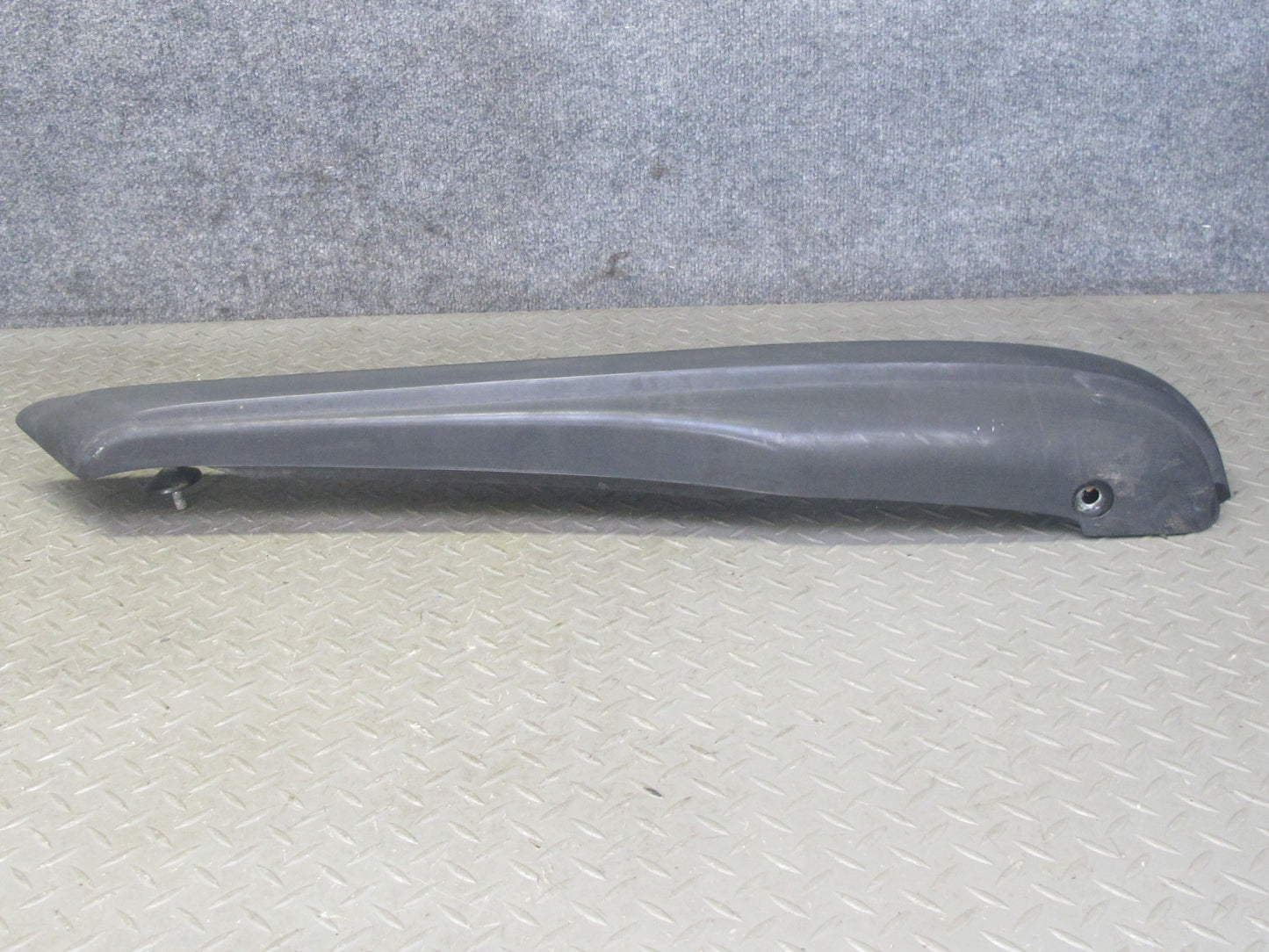 73-89 Mercedes R107 Rear Bumper Left & Right Extension Rubber END Pad OEM