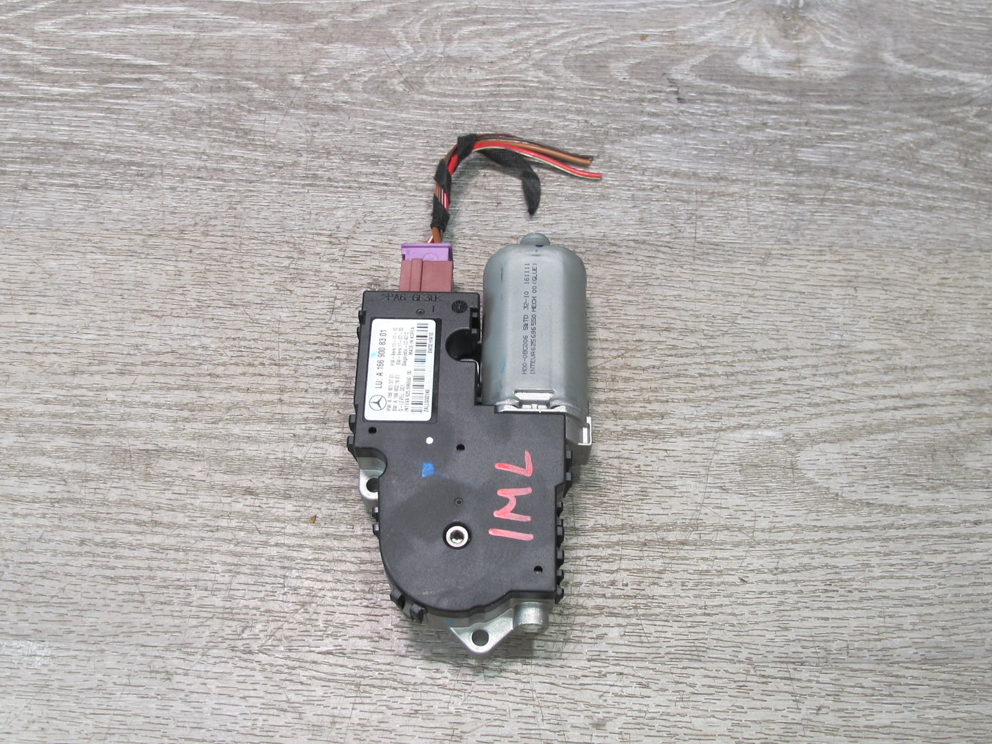 12-15 Mercedes X166 W166 GL Ml-class Sunroof Moonroof Glass Motor 1669008301 OEM