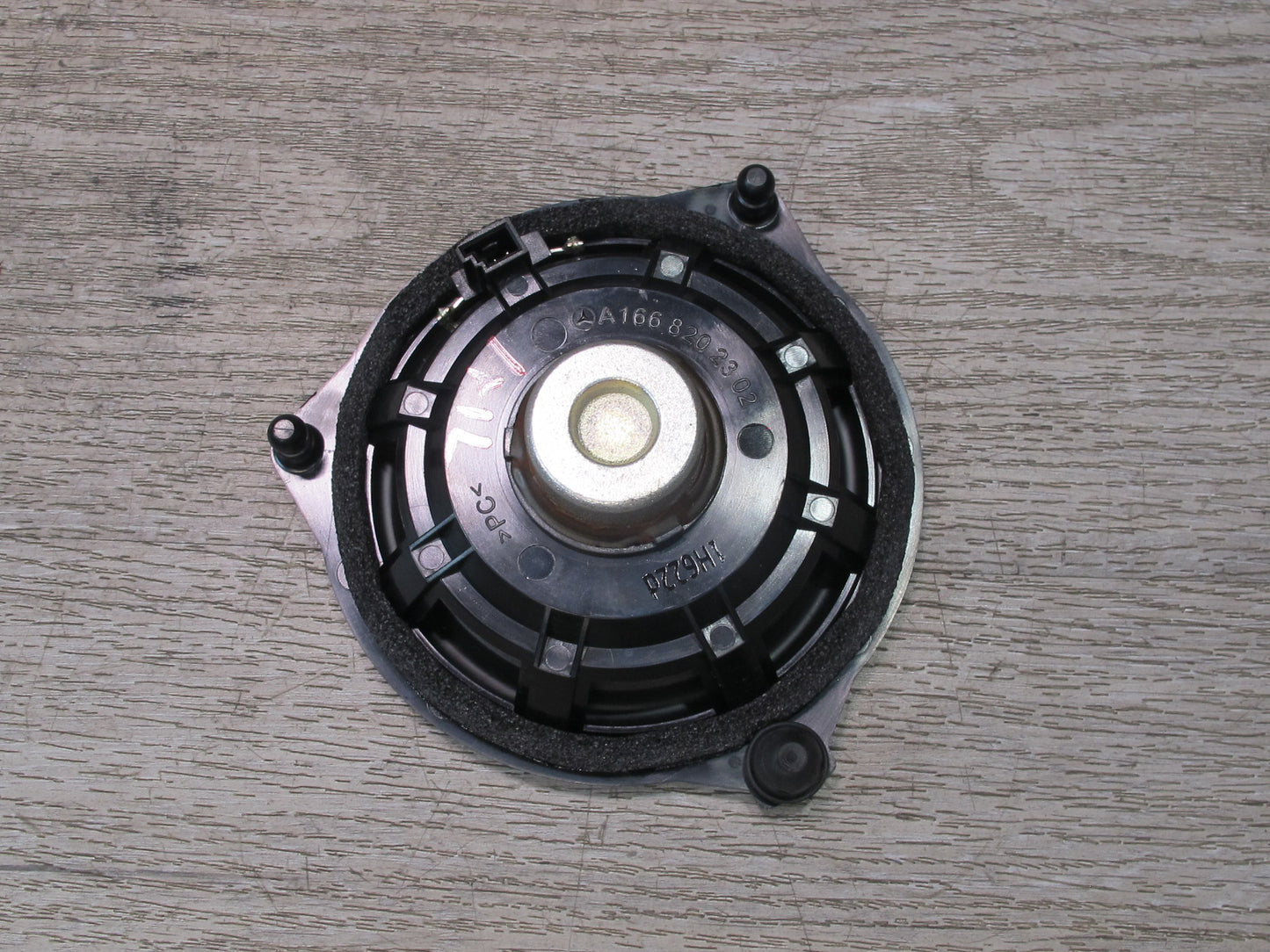 12-15 Mercedes X166 W166 GL Ml-class Dash Instrument Panel Audio Speaker OEM