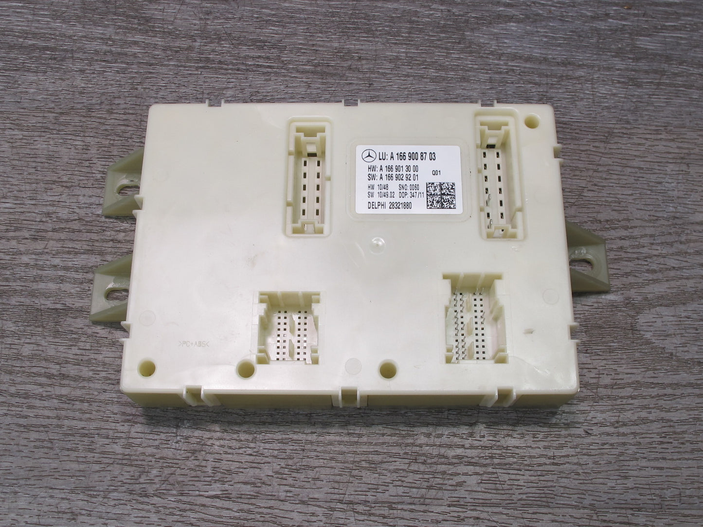 12-15 Mercedes W166 Ml-class SAM Signal Activation Control Module 1669008703 OEM