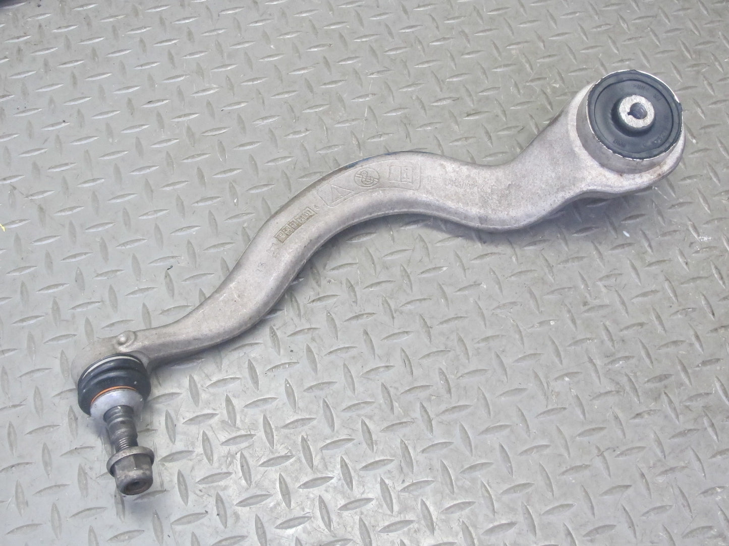 12-18 BMW F30 3-SERIES AWD Set of 2 Front Right Suspension Control Arm OEM