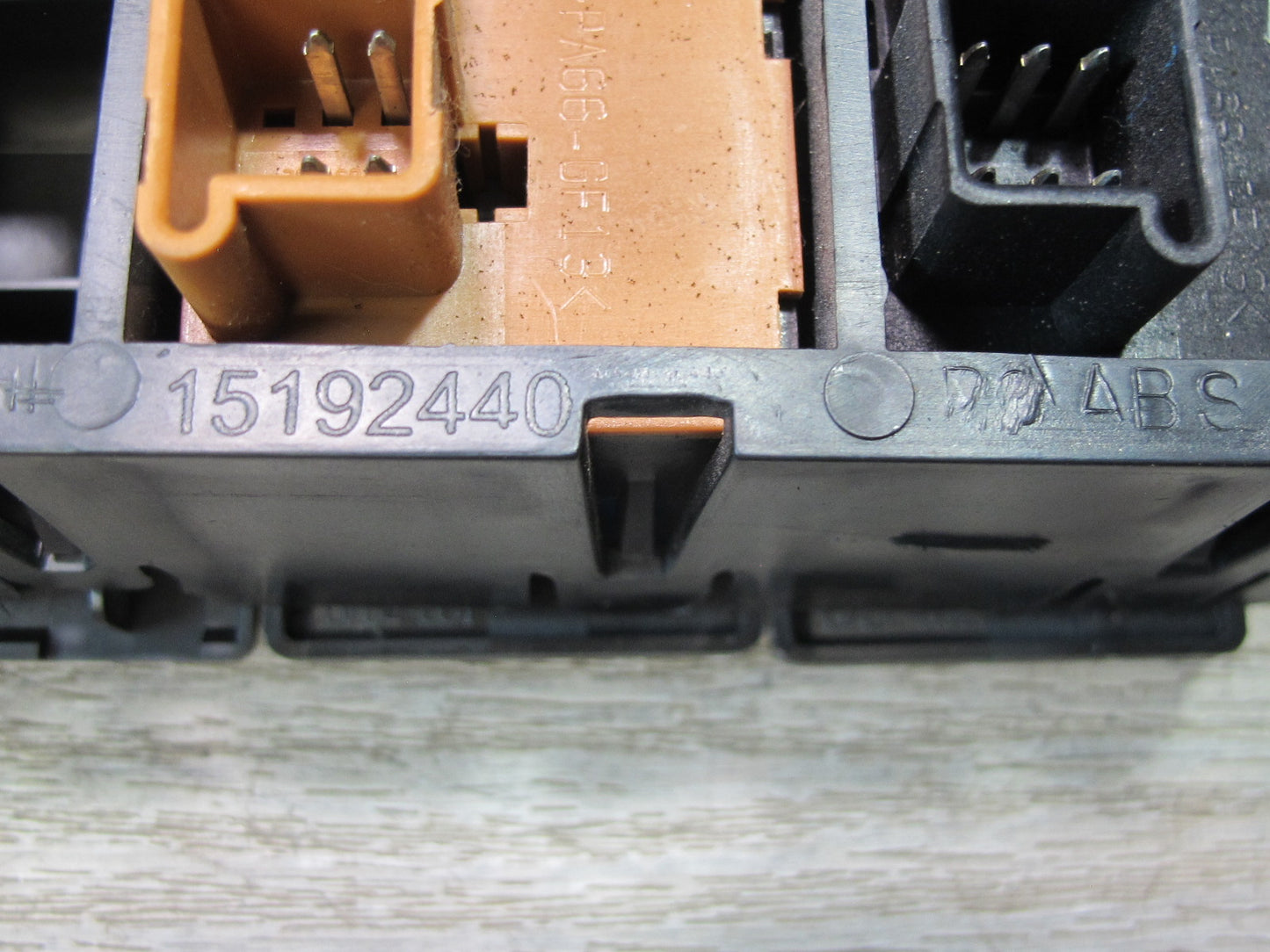 2003 -2007 Hummer H2 Dash Center Traction Control TOW Haul Switch