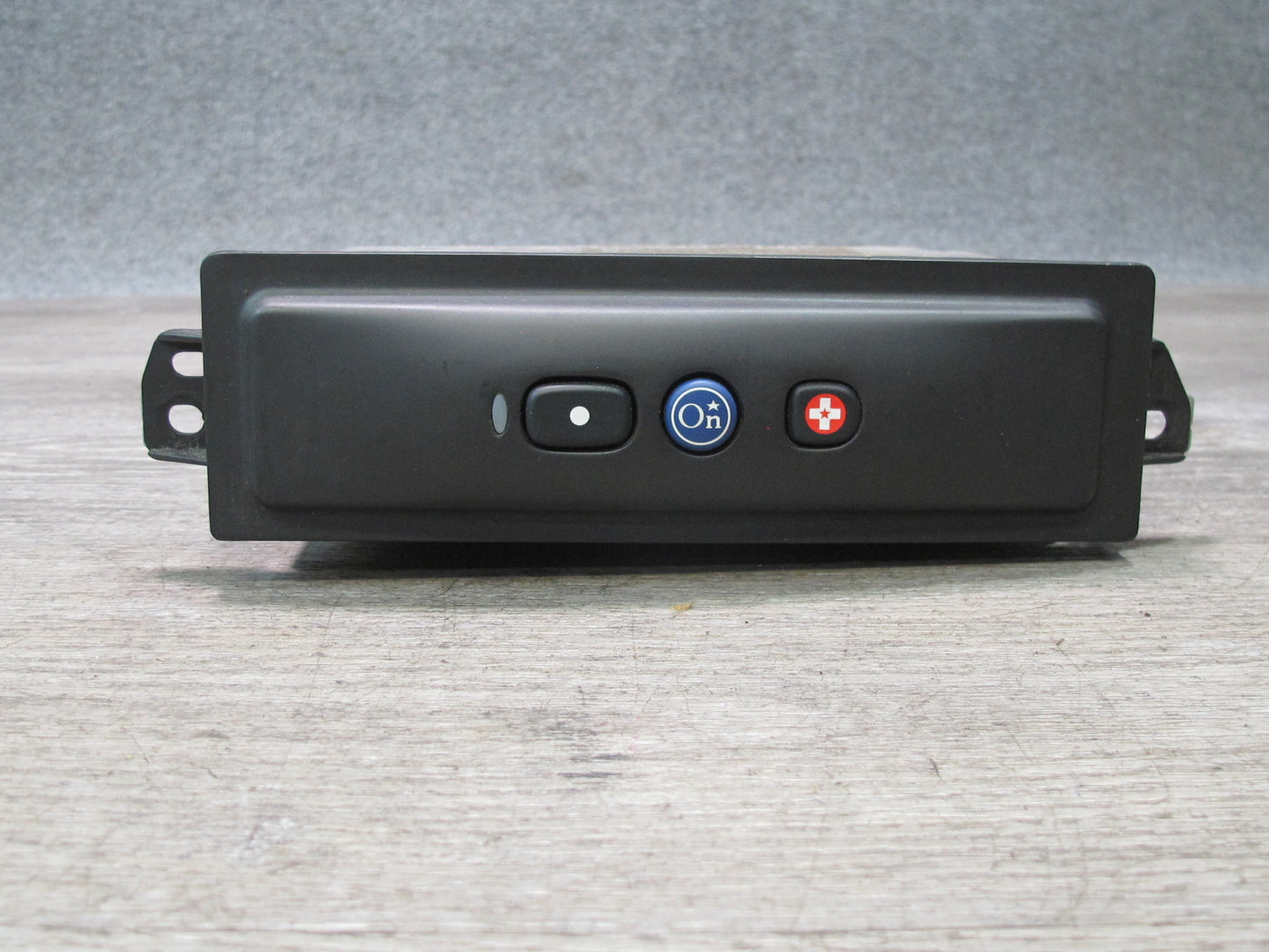 2003-2007 Hummer H2 Front Dashboard Onstar Communication Control Module 19115463