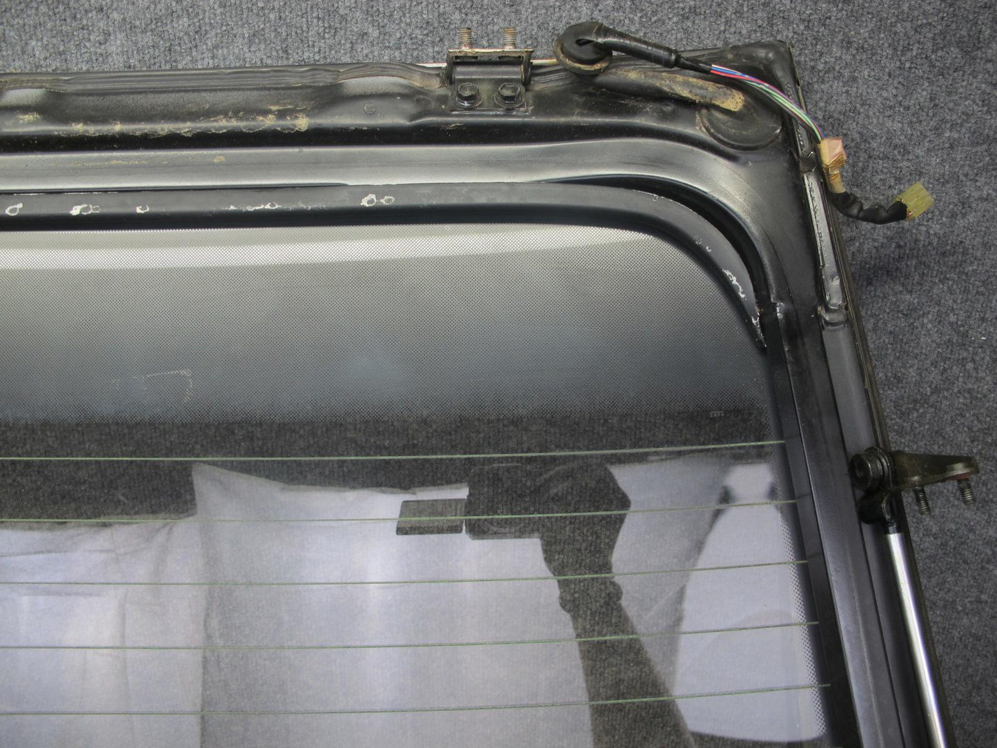 88-92 Toyota Supra MK3 NA Rear Trunk Lid Hatch Liftgate Tailgate w Glass OEM