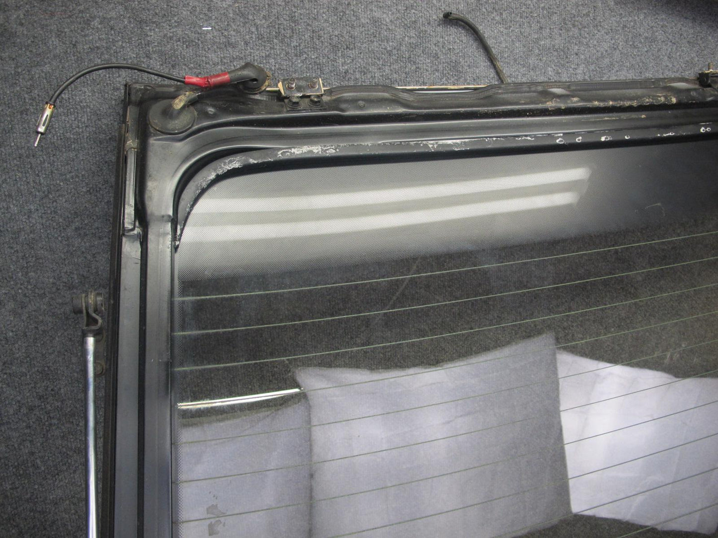 88-92 Toyota Supra MK3 NA Rear Trunk Lid Hatch Liftgate Tailgate w Glass OEM