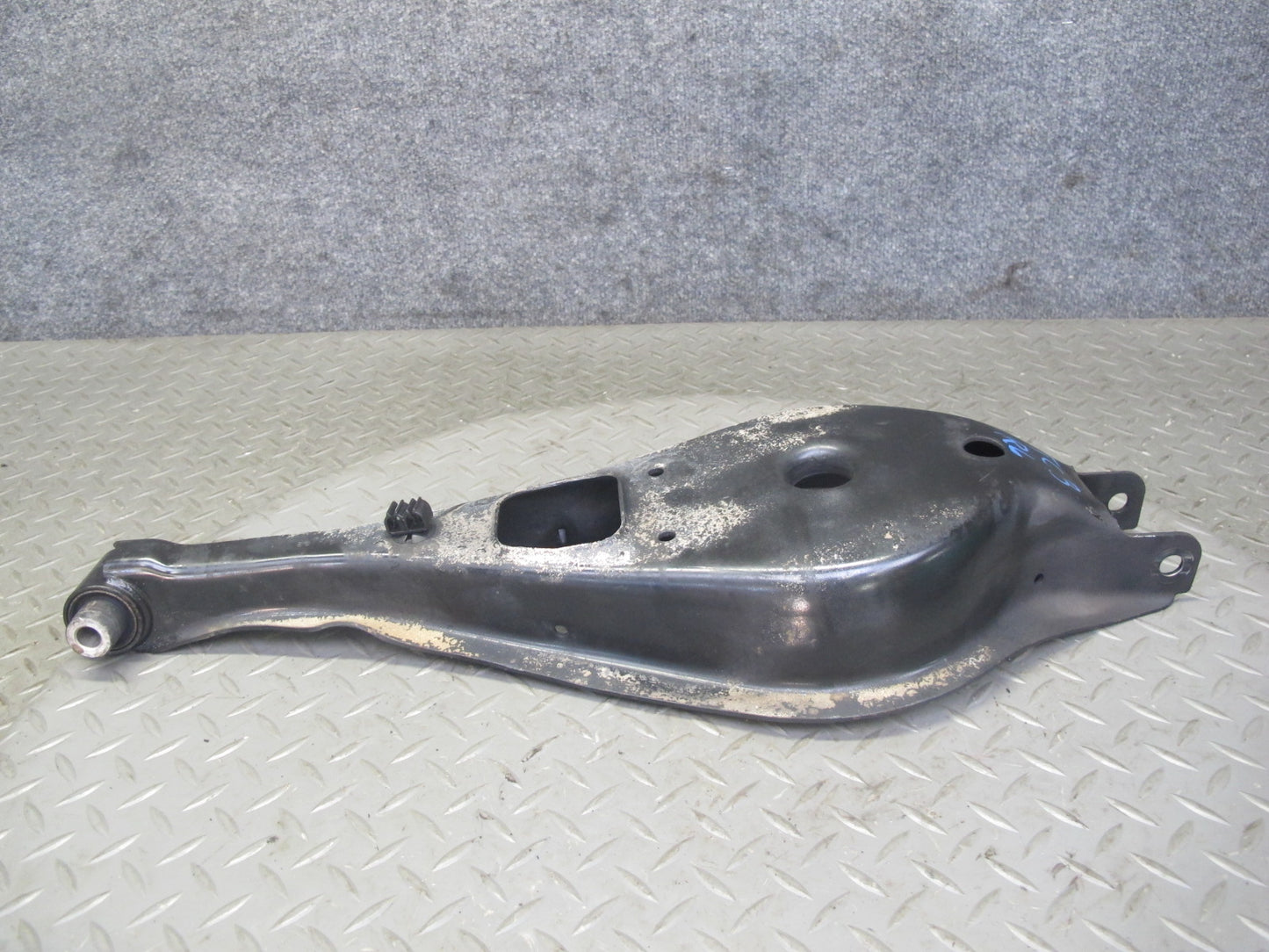 93-99 BMW E36 3-SERIES Rear Left Upper & Lower Control Arm Wishbone Set OEM