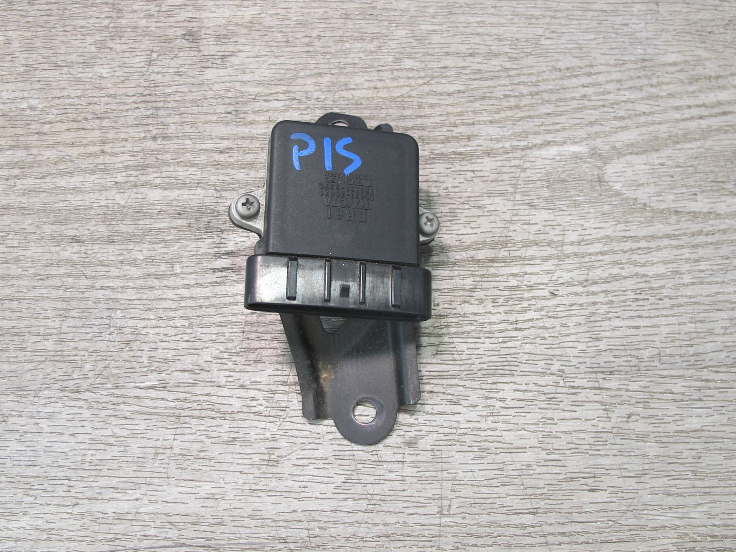 01-05 Lexus SC300 GS300 IS300 Ignition Igniter Control Module 89621-30030 OEM