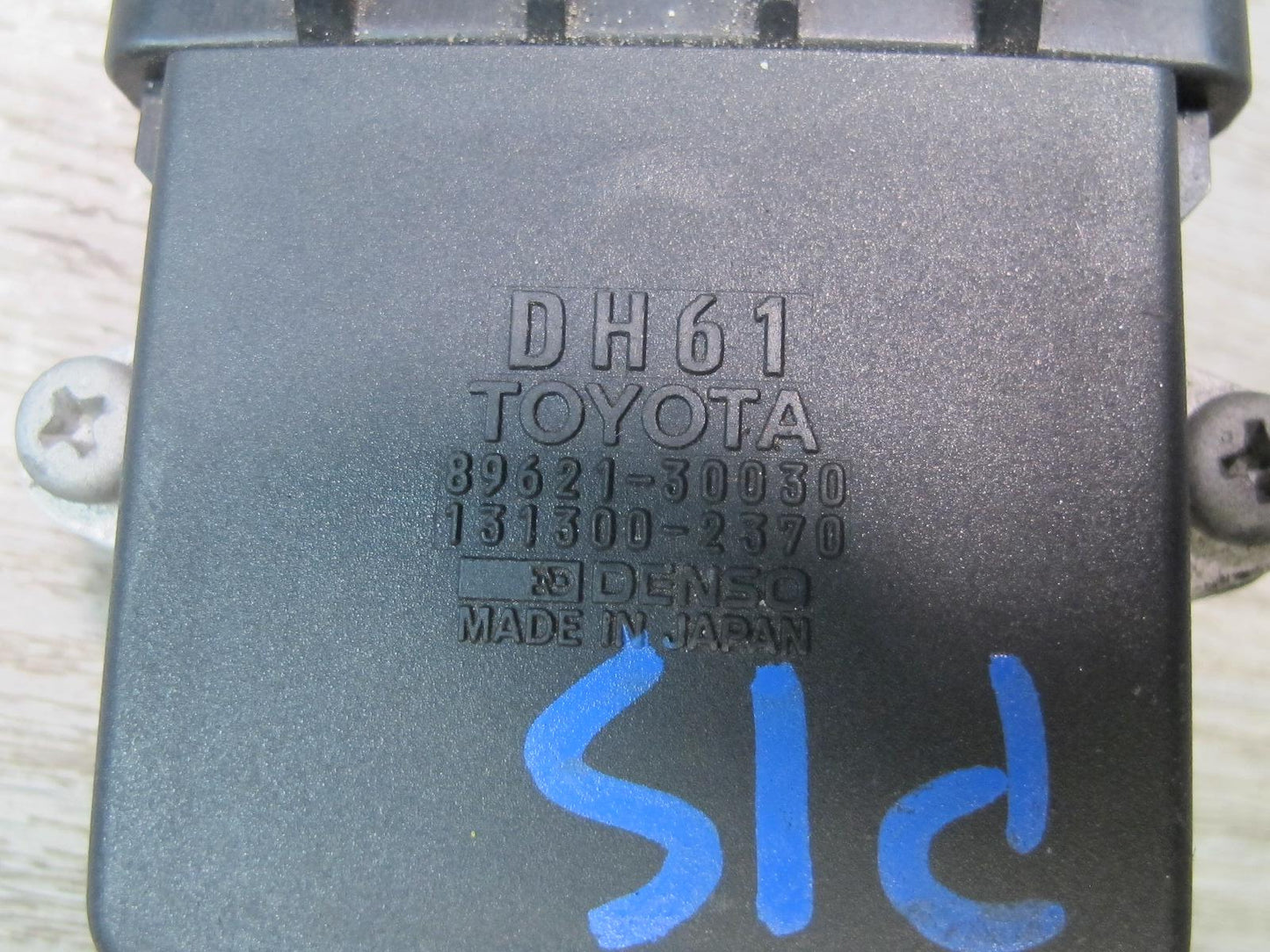 01-05 Lexus SC300 GS300 IS300 Ignition Igniter Control Module 89621-30030 OEM
