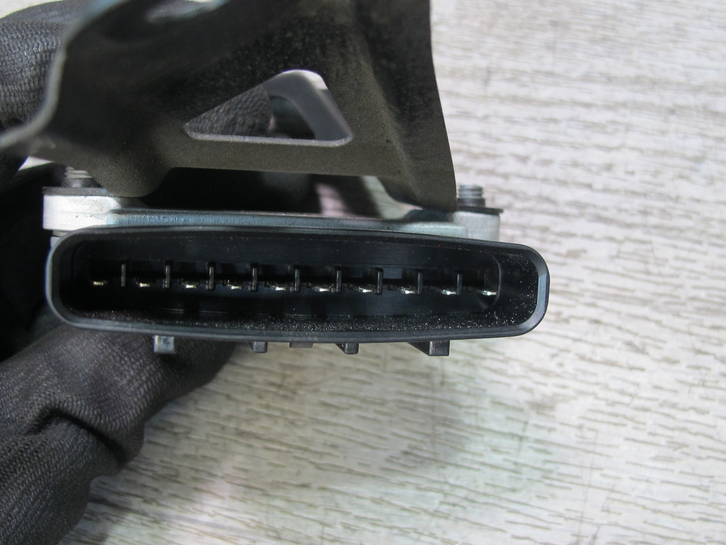 01-05 Lexus SC300 GS300 IS300 Ignition Igniter Control Module 89621-30030 OEM