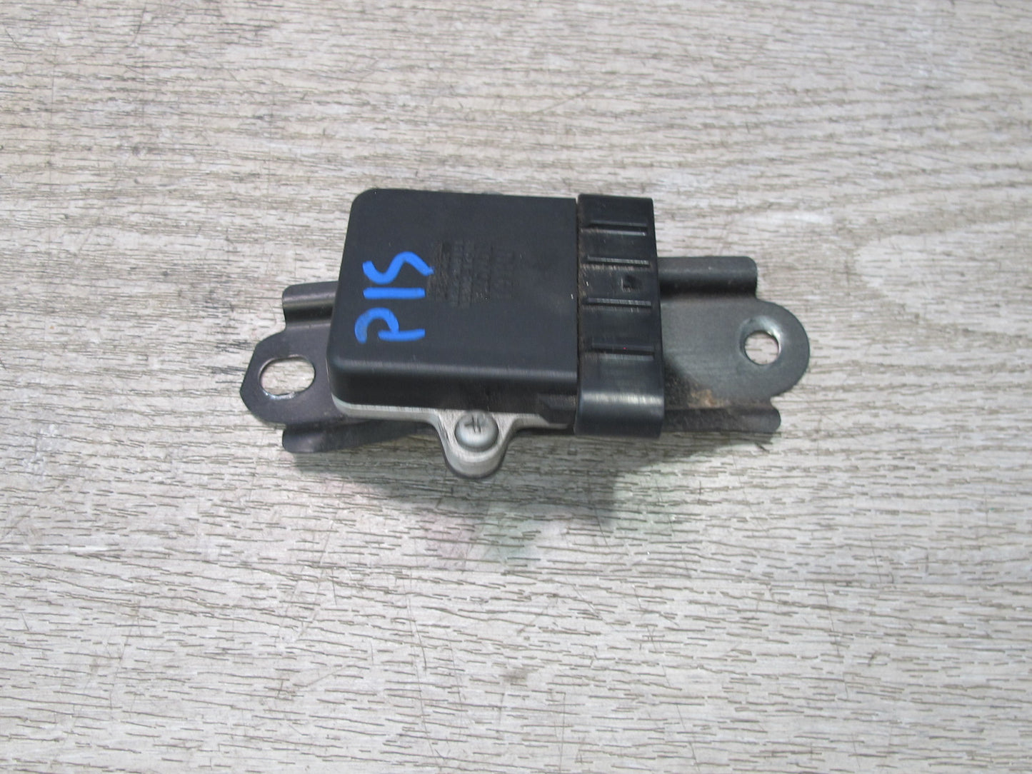 01-05 Lexus SC300 GS300 IS300 Ignition Igniter Control Module 89621-30030 OEM