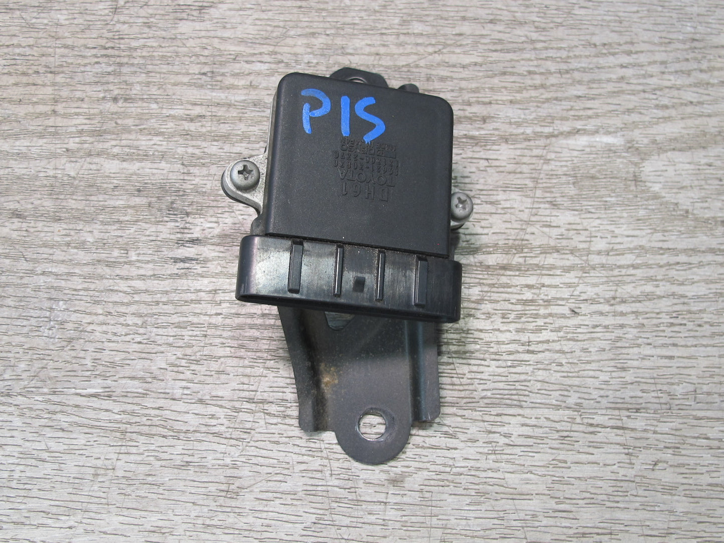 01-05 Lexus SC300 GS300 IS300 Ignition Igniter Control Module 89621-30030 OEM