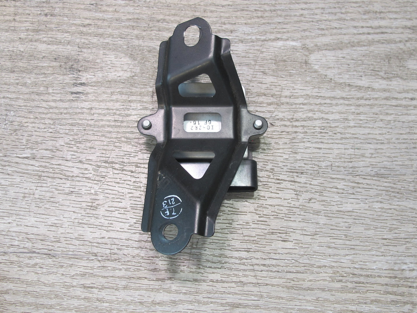 01-05 Lexus SC300 GS300 IS300 Ignition Igniter Control Module 89621-30030 OEM